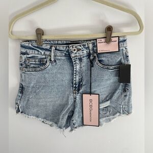 NEW BCBGeneration high raise 4” distressed shorts size 7/28